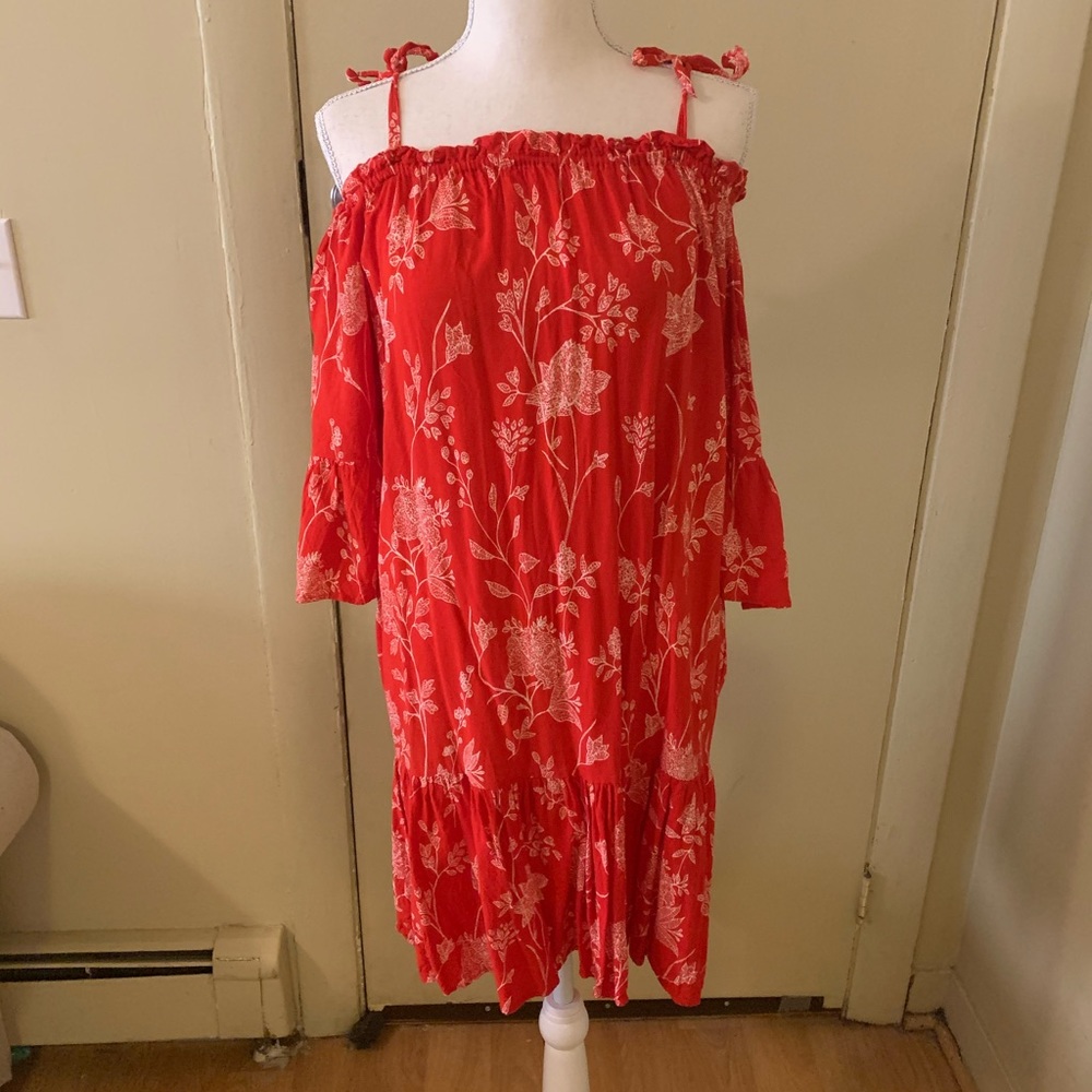 H&M Off the Shoulder Red Print Dress